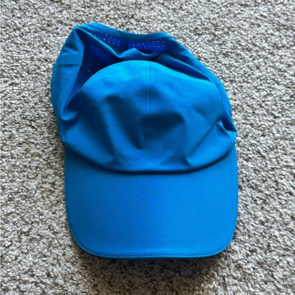Lululemon Womens Fast and Free Running Hat *Vent